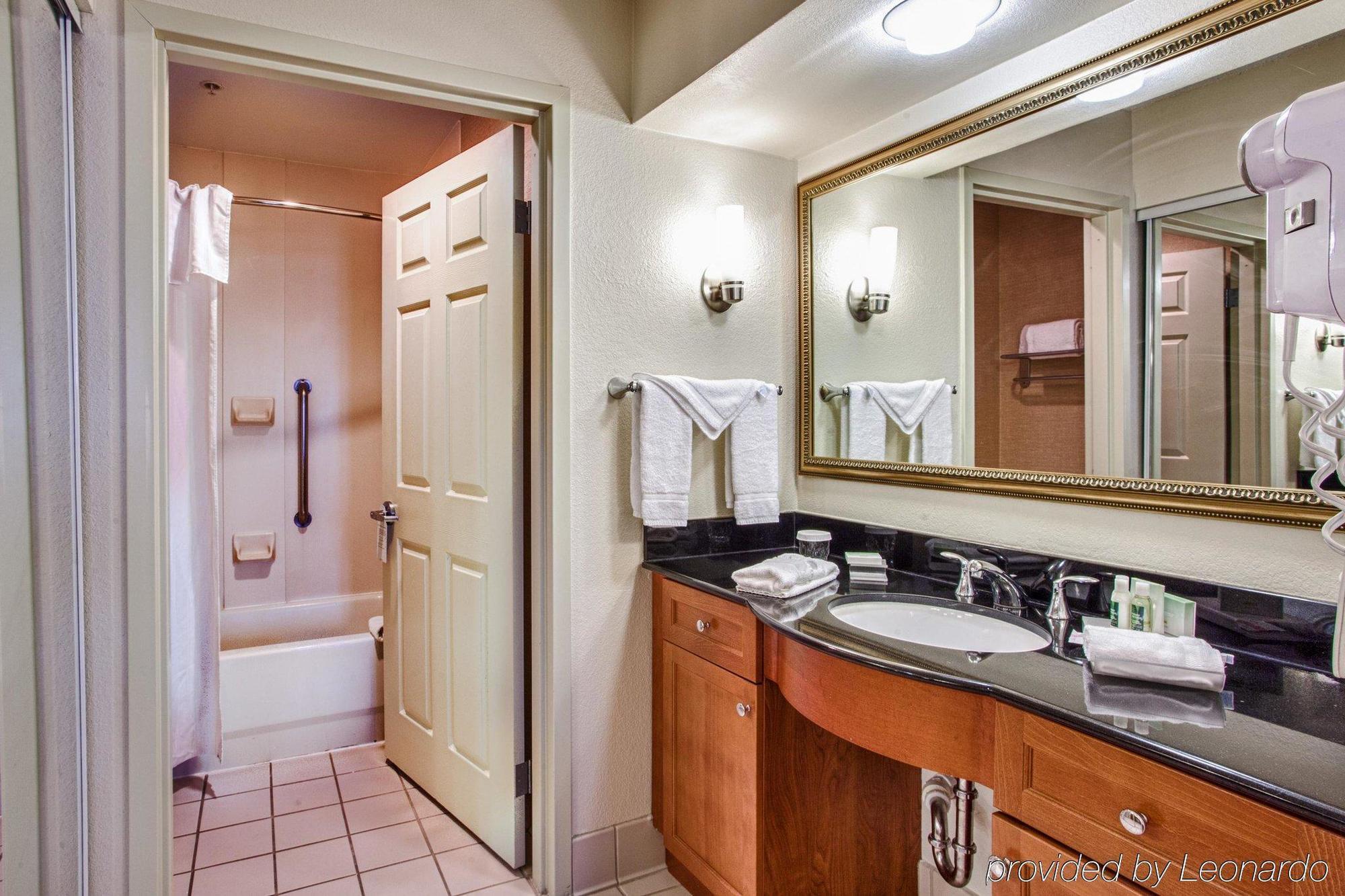 Homewood Suites By Hilton Dallas-Park Central Area Exteriér fotografie
